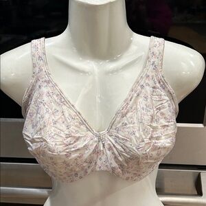 Bali size 38DD non padded underwire bra with side support panels. Under arms are